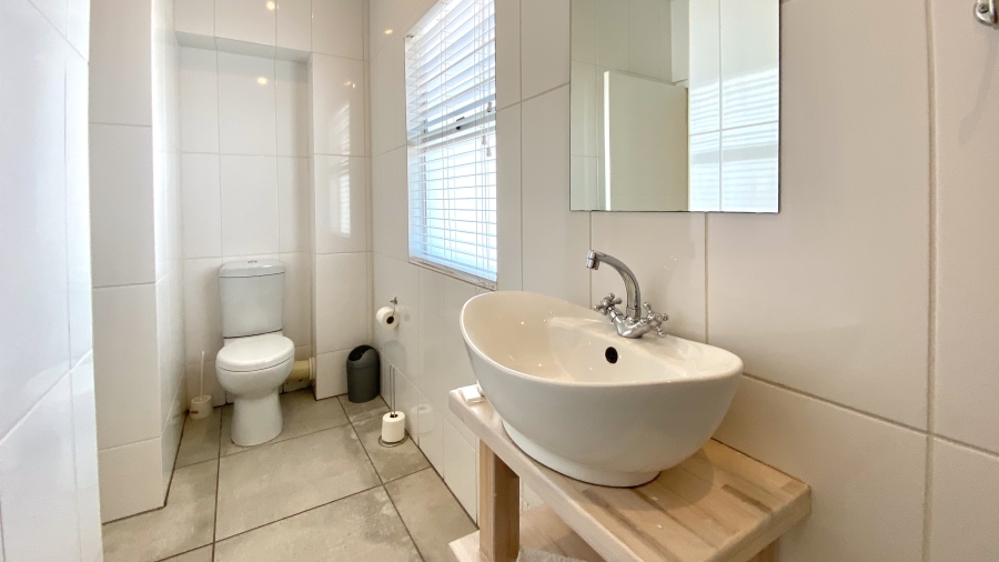 2 Bedroom Property for Sale in Elands Bay Western Cape